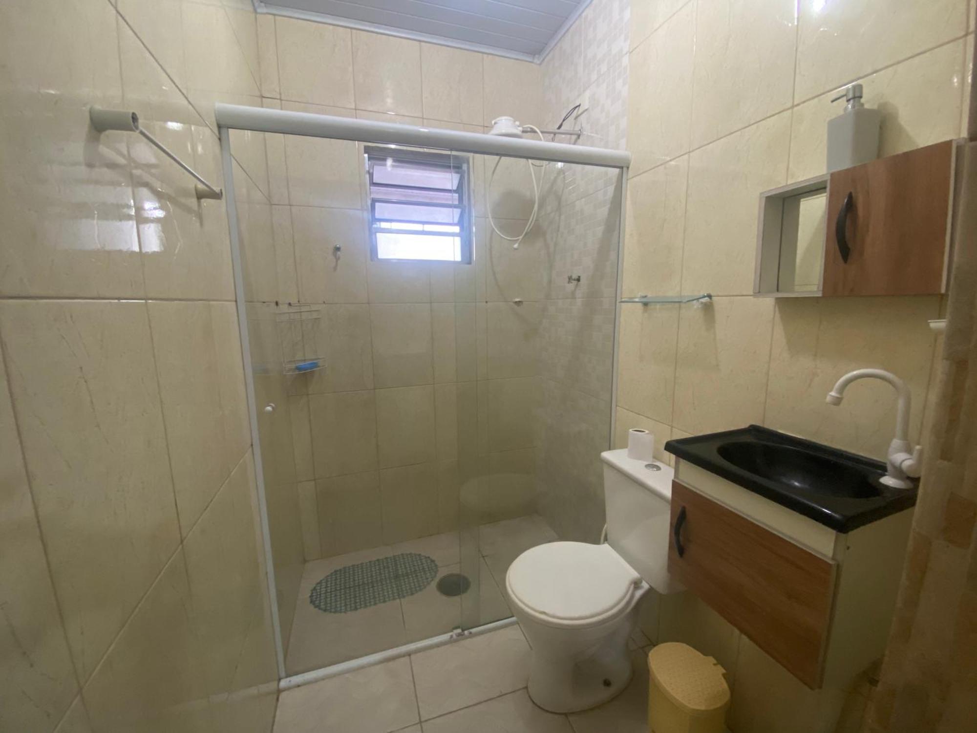 Casa Com Piscina Em Bertioga Bem Proxima Ao Mar Com 2 Suites E Internet Kültér fotó